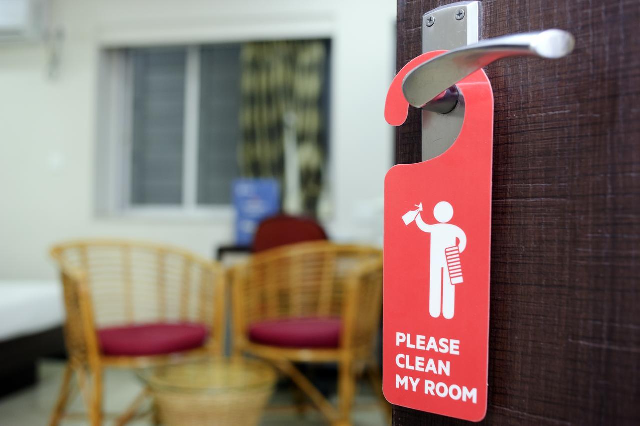 Oyo 8504 Namans Inn Kalküta Dış mekan fotoğraf
